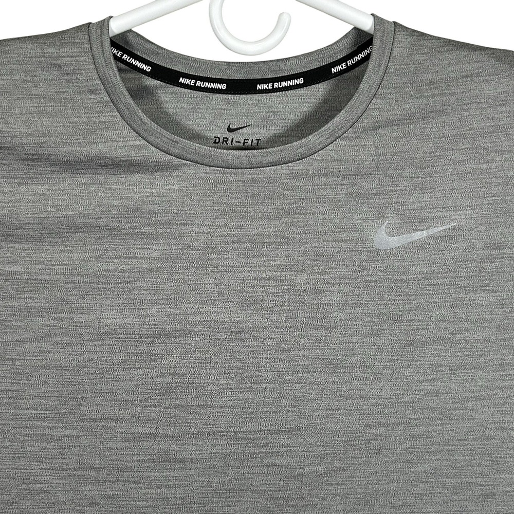 Nike Shirt Womens XL Gray Running Dri Fit Athleisure Athletic Wear Workout Gym